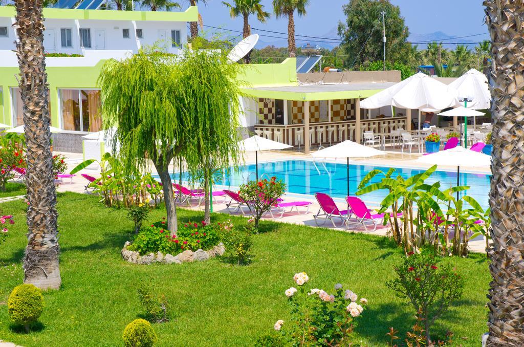 Giakalis Aparthotel Marmari  Extérieur photo
