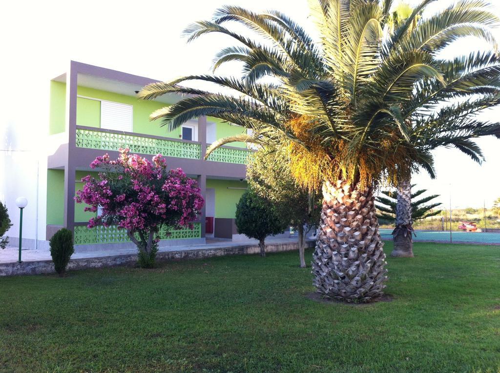 Giakalis Aparthotel Marmari  Extérieur photo